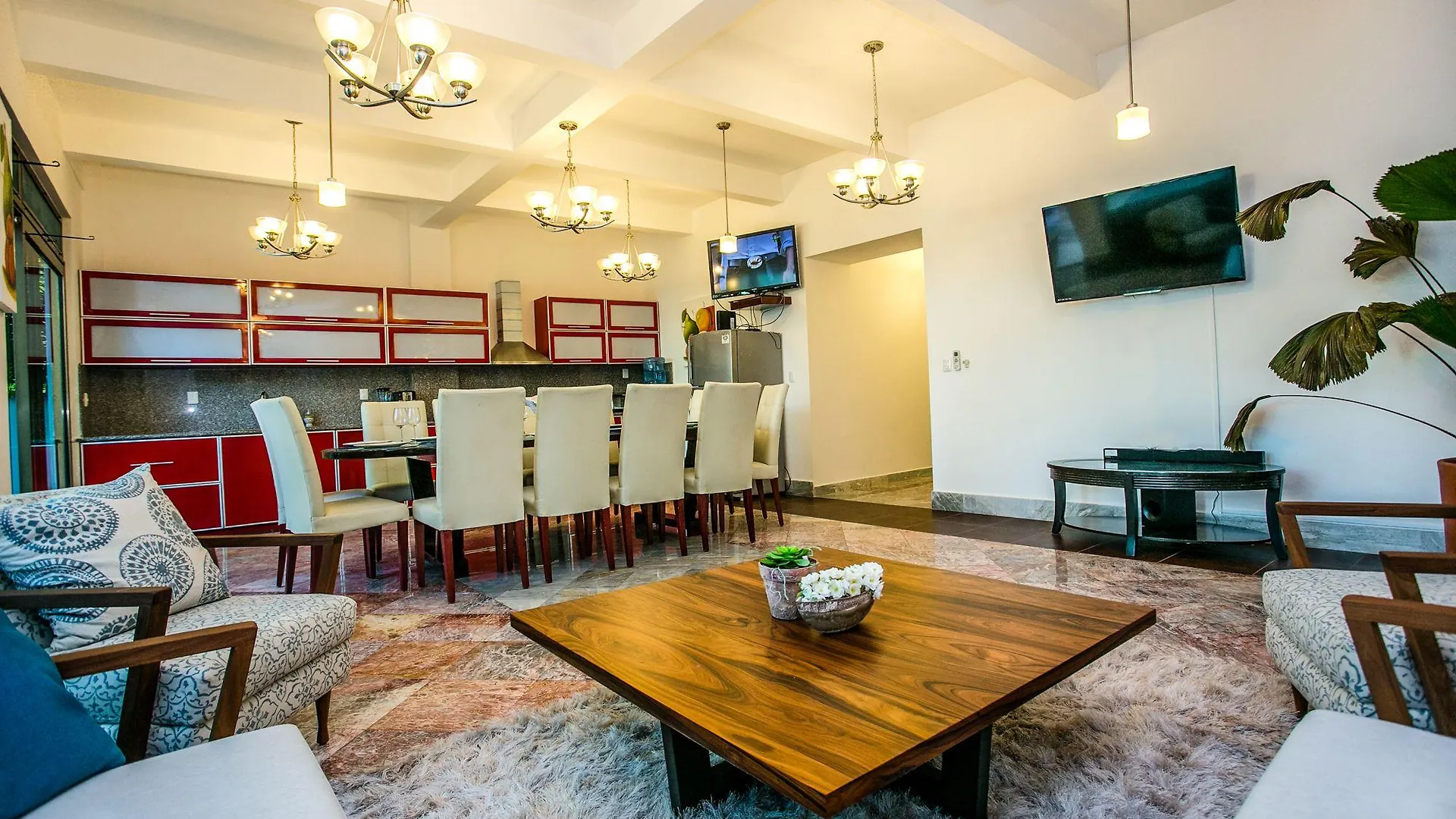 Villa Compound Playa del Carmen
